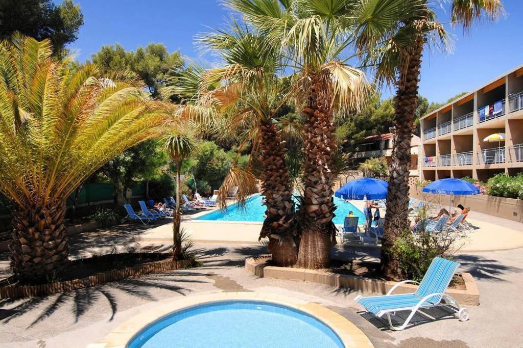 Sanary Sur Mer Appartement 30M2 T2 Avec Terrasse Piscine 10Min A Pied De La Plage Ngoại thất bức ảnh